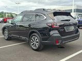 Used 2022 Subaru Outback Premium image 4