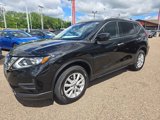 Used 2018 Nissan Rogue SV image 3