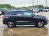 Used 2024 Volkswagen Taos SE image 3