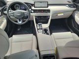 Used 2025 Genesis G70 2.5T image 3