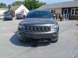 Used 2018 Jeep Grand Cherokee Laredo image 2