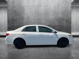 Used 2010 Toyota Corolla LE image 4