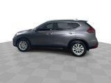 Used 2017 Nissan Rogue SV w/ SV Premium Package image 5