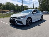 Used 2023 Toyota Camry SE image 2