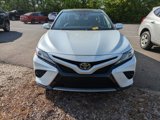 Used 2020 Toyota Camry XSE image 2