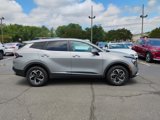 Used 2023 Kia Sportage LX image 2