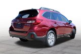 Used 2018 Subaru Outback 2.5i Premium image 3