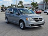 Used 2019 Dodge Grand Caravan SXT image 2