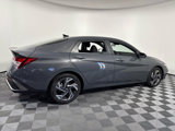 Used 2025 Hyundai Elantra Sport image 5