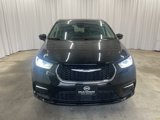 Used 2024 Chrysler Pacifica Select image 2