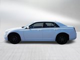 Used 2022 Chrysler 300 Touring L image 4