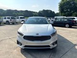 Used 2017 Kia Cadenza Premium w/ Luxury Package image 2