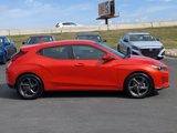 Used 2019 Hyundai Veloster 2.0 image 2