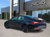 Used 2021 Hyundai Elantra SEL image 3