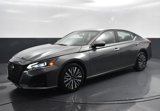 Used 2023 Nissan Altima 2.5 SV image 2