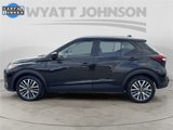 Used 2021 Nissan Kicks SV image 2