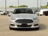 Used 2014 Ford Fusion SE image 2
