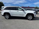 Certified 2023 Jeep Grand Cherokee Laredo w/ Luxury Tech Group I image 2