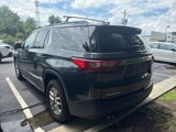 Used 2019 Chevrolet Traverse LT image 2