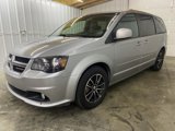 Used 2016 Dodge Grand Caravan R/T image 3