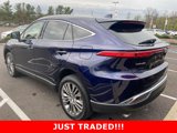 Used 2021 Toyota Venza XLE w/ Softex Package image 3