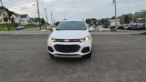 Used 2022 Chevrolet Trax LT w/ LT Convenience Package image 4