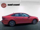 New 2025 Volkswagen Jetta SE image 4