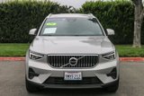 Certified 2025 Volvo XC40 B5 Core image 2