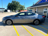 Used 2024 Nissan Altima 2.5 SV image 4