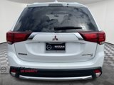 Used 2017 Mitsubishi Outlander SE image 6