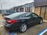 Used 2016 Hyundai Sonata SE image 2