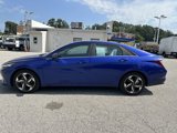 Used 2022 Hyundai Elantra Limited image 4