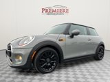 Used 2016 MINI Cooper 2-Door Hardtop w/ Cold Weather Package image 5