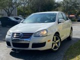 Used 2010 Volkswagen Jetta TDI image 2