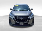 Used 2022 Nissan Kicks SV image 2