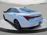 Used 2022 Hyundai Elantra SEL w/ Convenience Package image 4