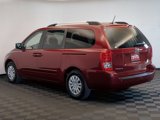 Used 2014 Kia Sedona LX image 4