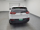 Used 2018 Jeep Cherokee Latitude image 6