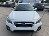 Used 2019 Subaru Outback 2.5i Touring image 2
