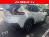 Used 2023 Nissan Rogue SV image 2