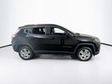 Used 2022 Jeep Compass Latitude w/ Convenience Group image 4