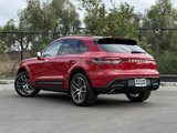 Used 2024 Porsche Macan image 3