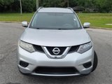Used 2014 Nissan Rogue SV image 2