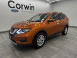 Used 2017 Nissan Rogue SV w/ SV Premium Package image 3
