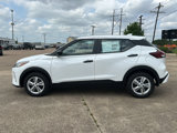 New 2025 Nissan Kicks Play S image 5