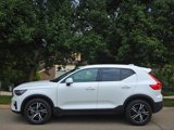 Used 2025 Volvo XC40 B5 Core image 5