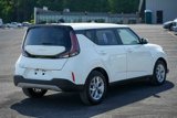 Used 2024 Kia Soul LX w/ Option Group 015 image 5