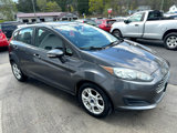 Used 2015 Ford Fiesta SE image 3