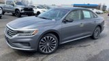 Used 2022 Volkswagen Passat 2.0T image 4