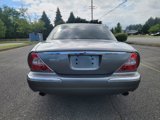 Used 2004 Jaguar XJ8 image 6